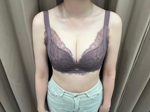 獨家,牛牛獨家設計,牛牛,BRA317,317,舒潤V,天然乳膠,無痕,爆,透氣,包覆,性感,蕾絲